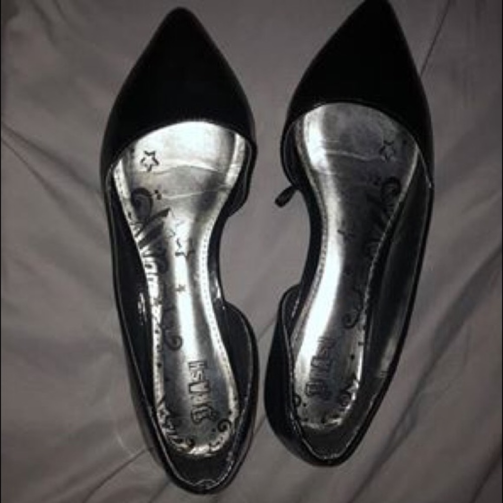 Black flats
